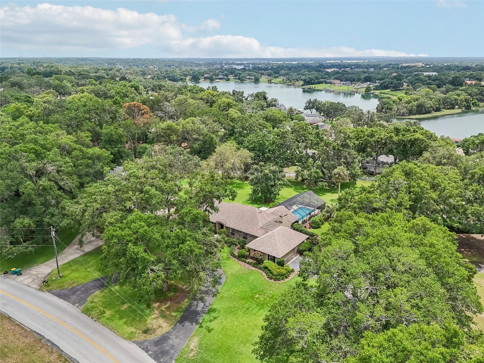 1930 COUNTRY CLUB ROAD
