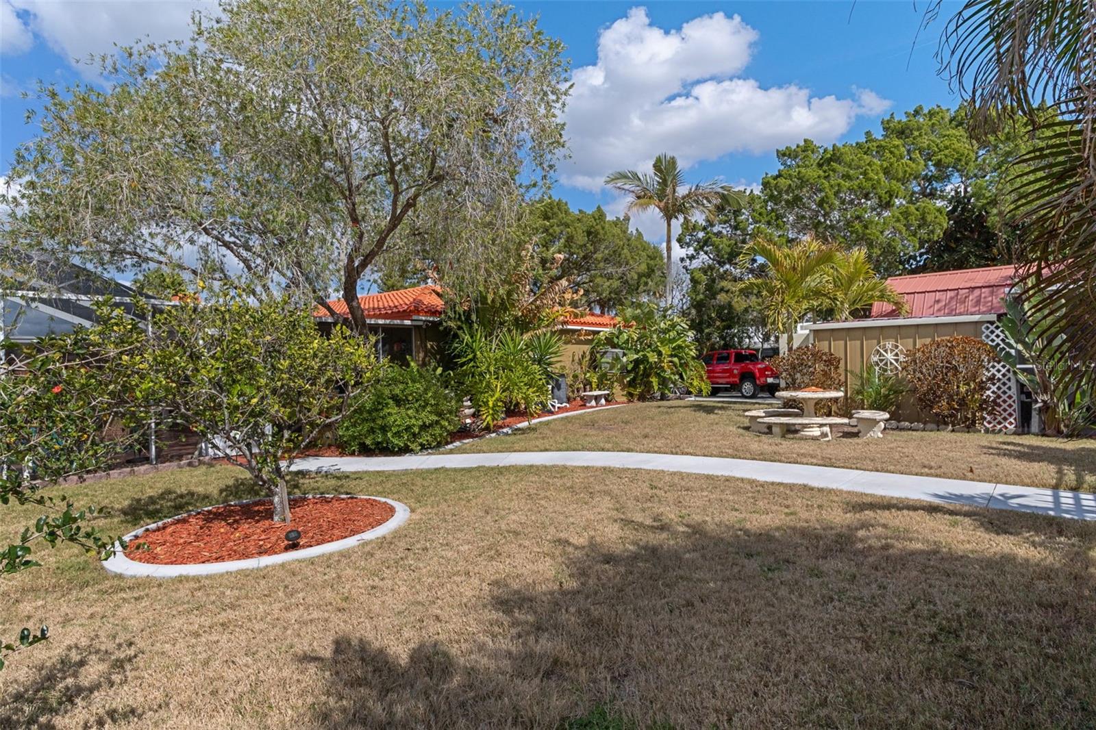 CALIENTE APTS CONDOS - Residential