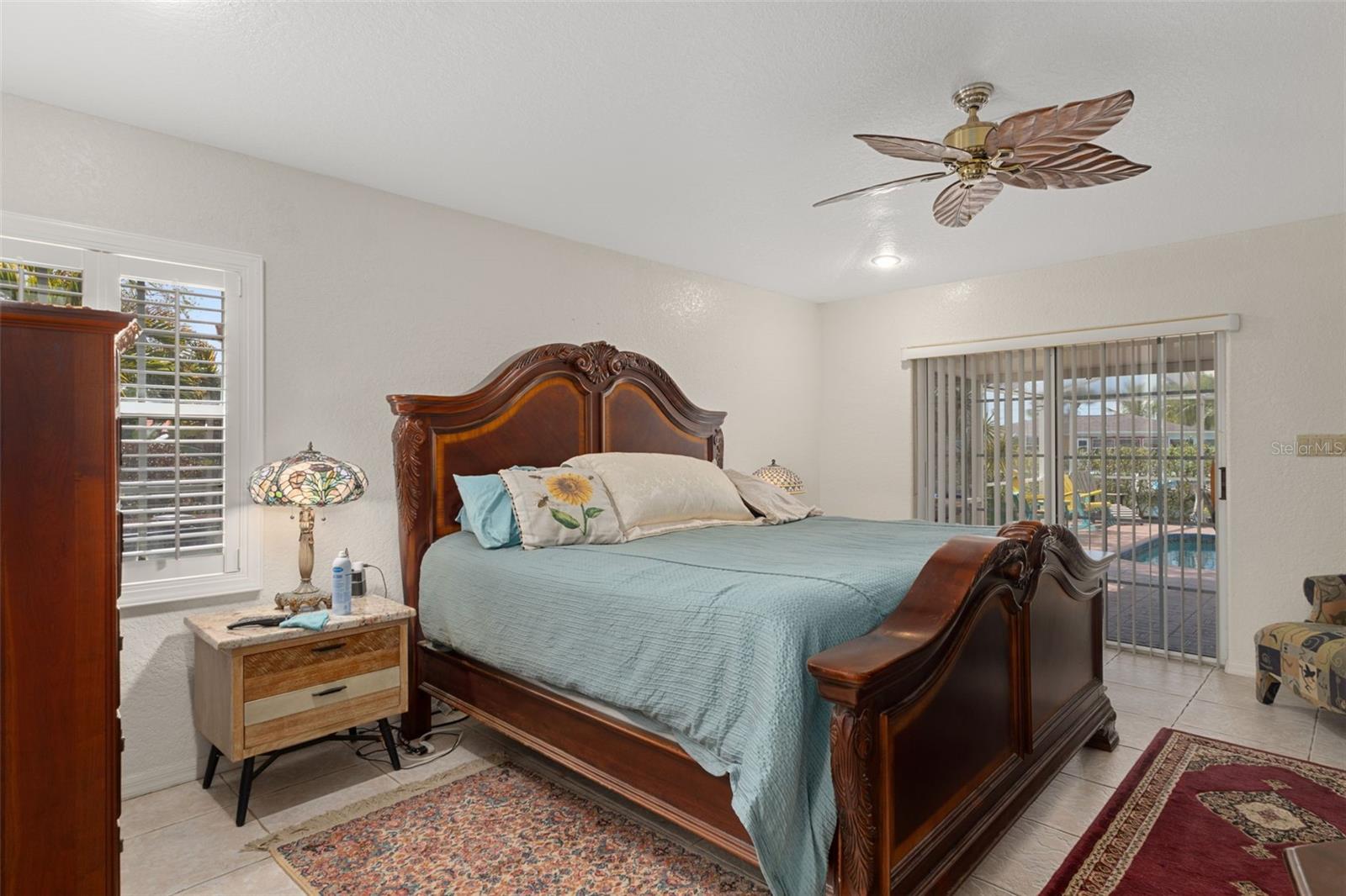 CALIENTE APTS CONDOS - Residential