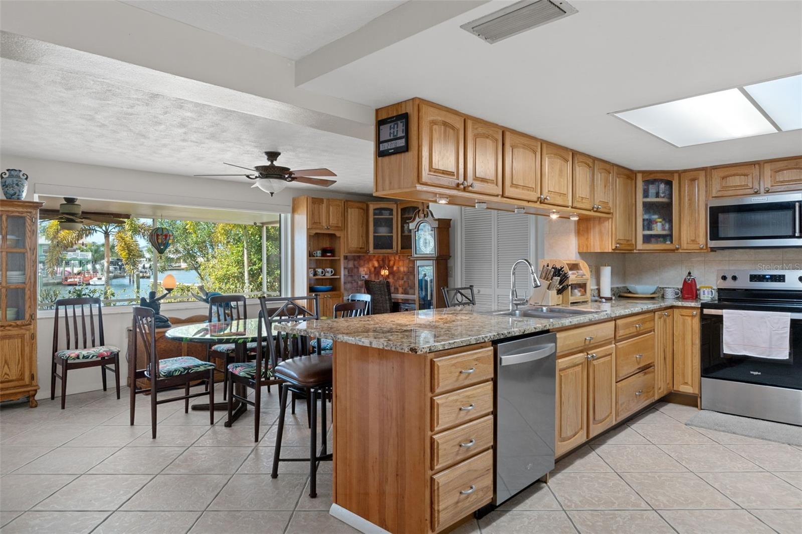 CALIENTE APTS CONDOS - Residential