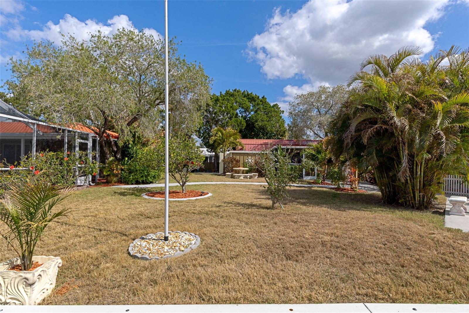 CALIENTE APTS CONDOS - Residential