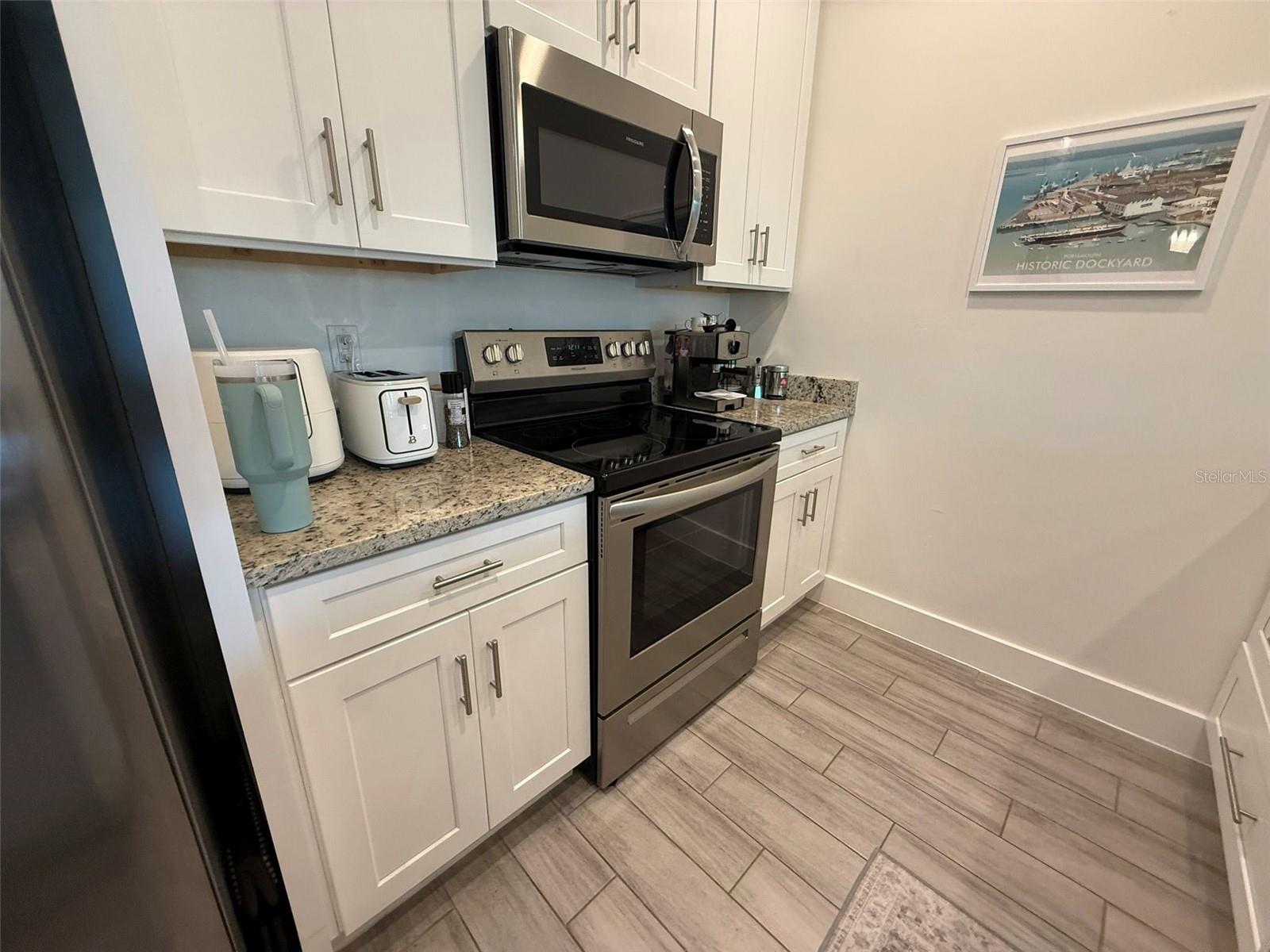 PUNTA GORDA ISLES SEC 11 - Residential Lease