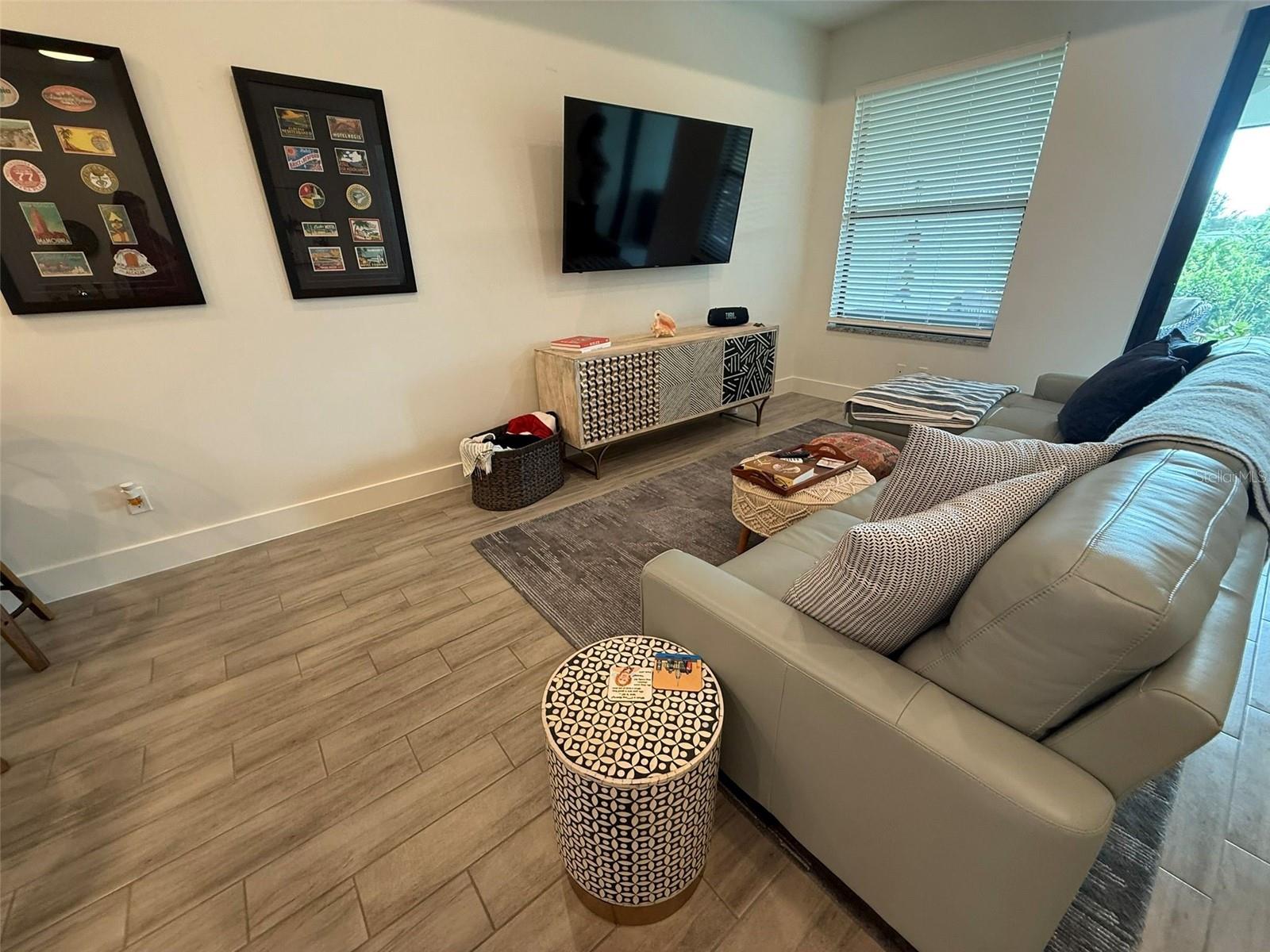 PUNTA GORDA ISLES SEC 11 - Residential Lease