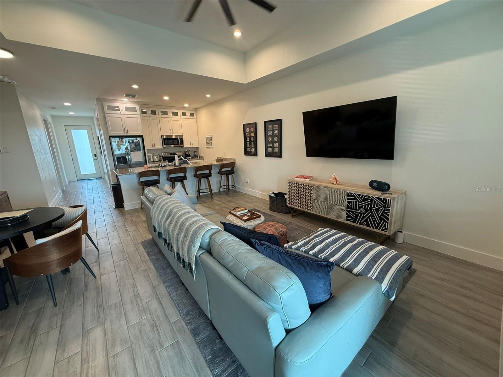 PUNTA GORDA ISLES SEC 11 - Residential Lease