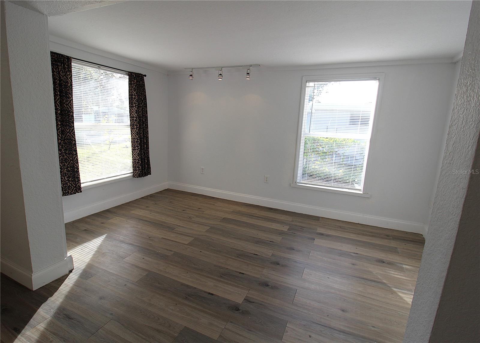 LOMA LINDA PARK - Residential Lease