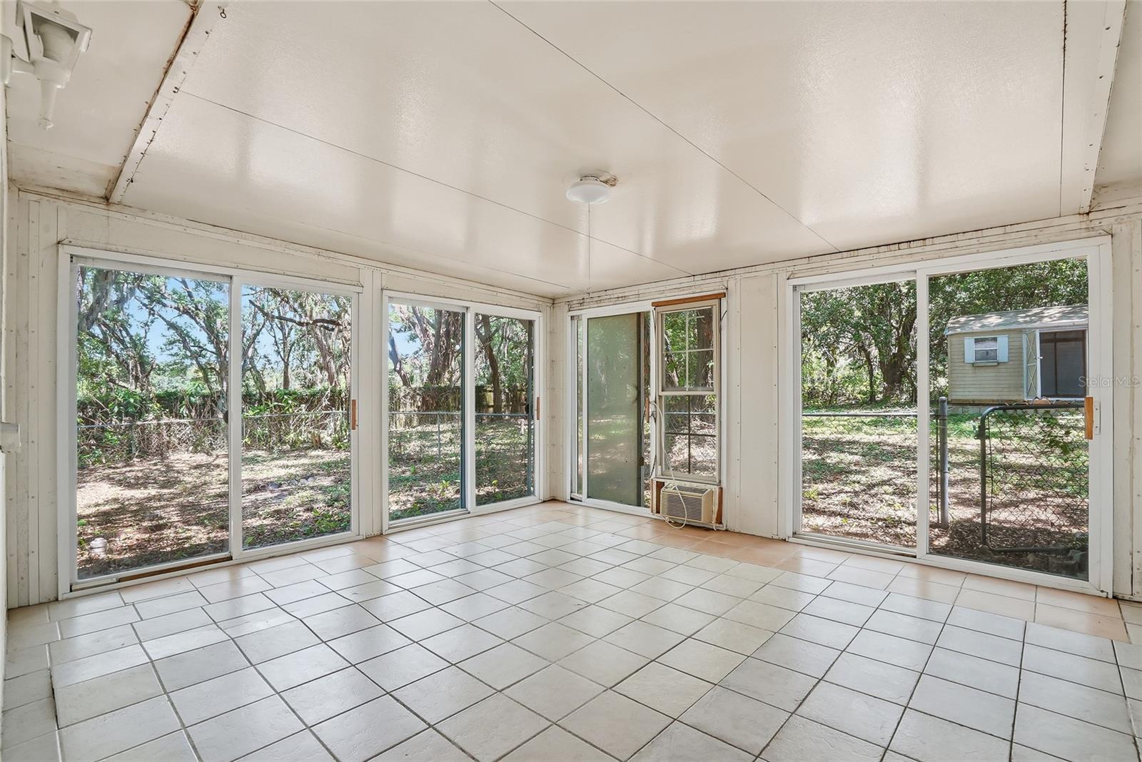 UNPLATTED - Residential