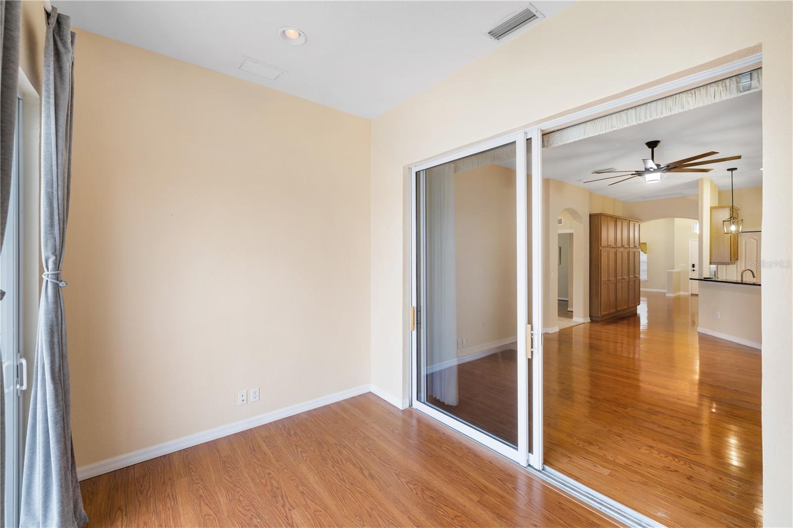 LAKESIDE PLANTATION - Residential Lease