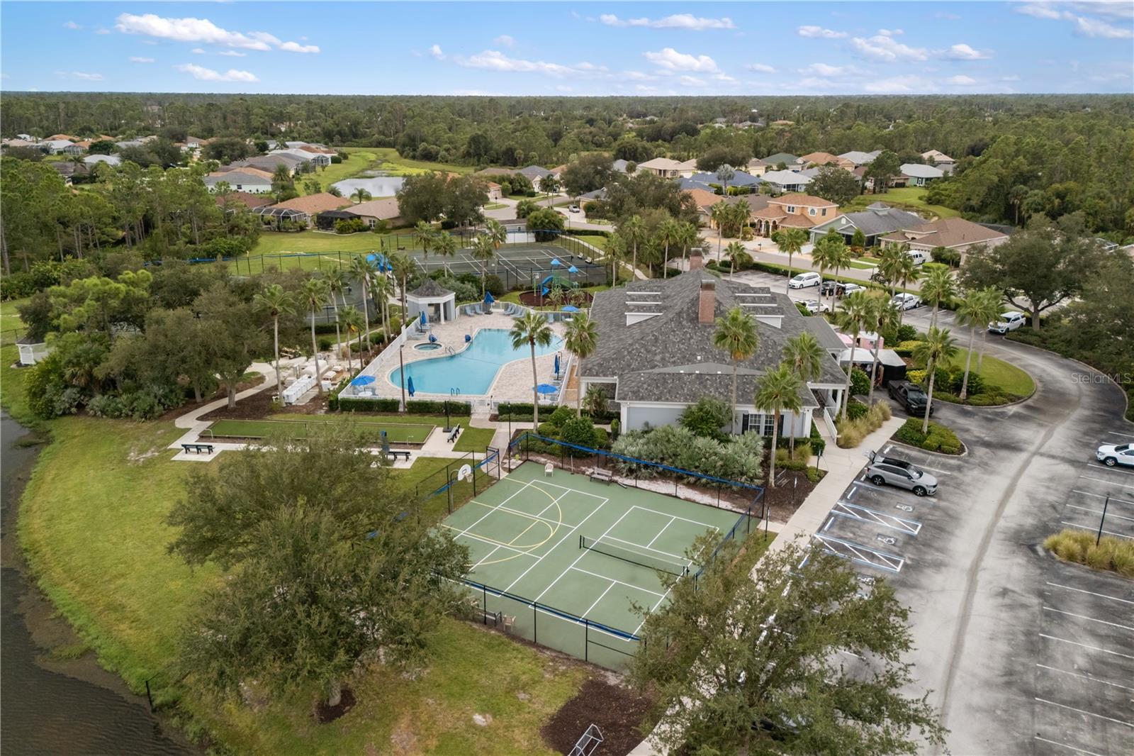 LAKESIDE PLANTATION - Residential Lease