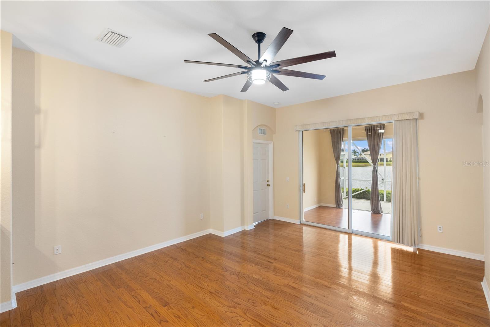 LAKESIDE PLANTATION - Residential Lease
