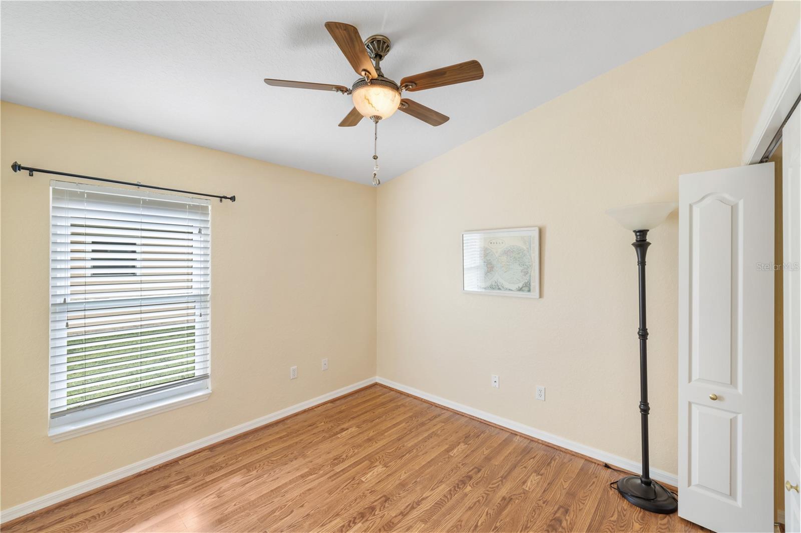 LAKESIDE PLANTATION - Residential Lease