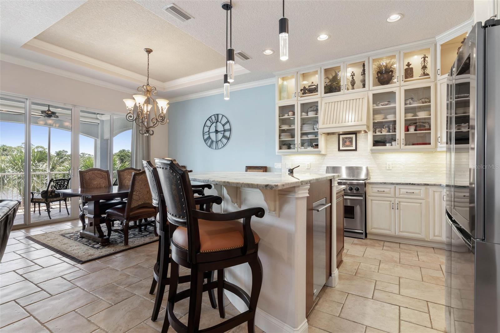 262 YACHT HARBOR DRIVE