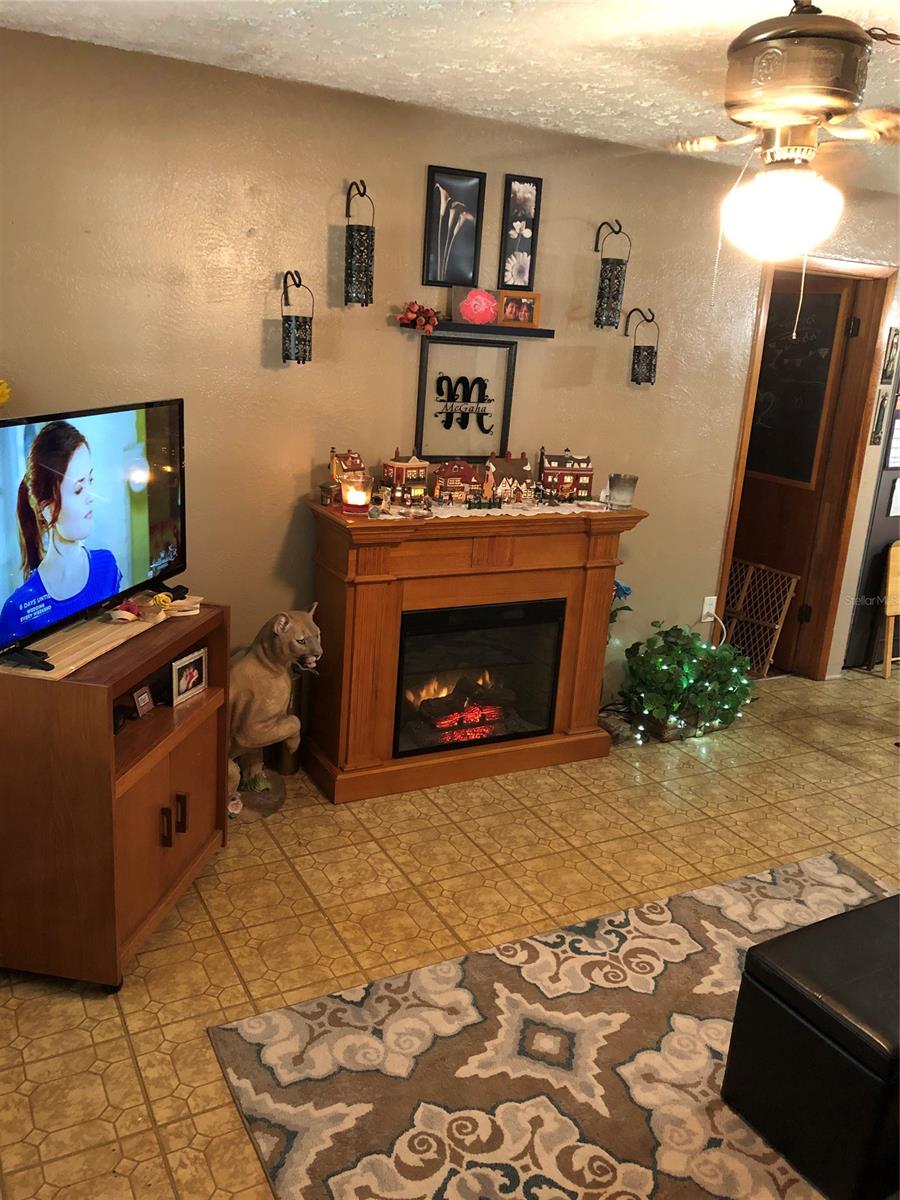 Ellison Acres 03 - Residential