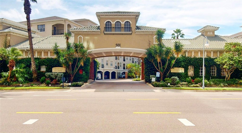 Photo of 501 Knights Run Avenue #2121, Tampa, FL 33602 (MLS # TB8557926)