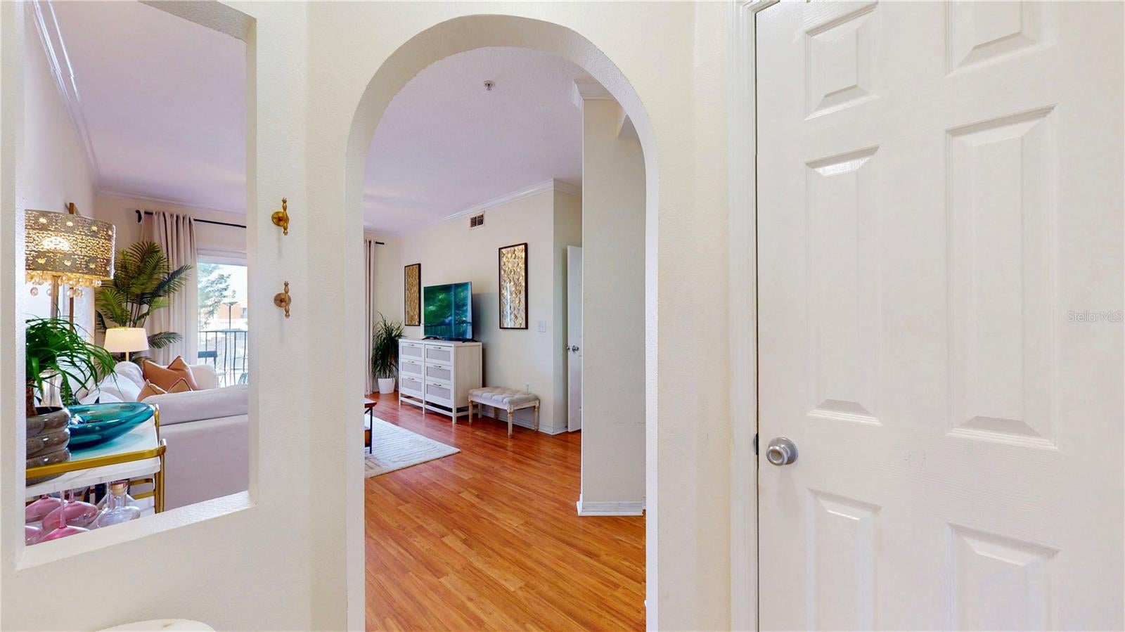 501 KNIGHTS RUN AVENUE 2121
