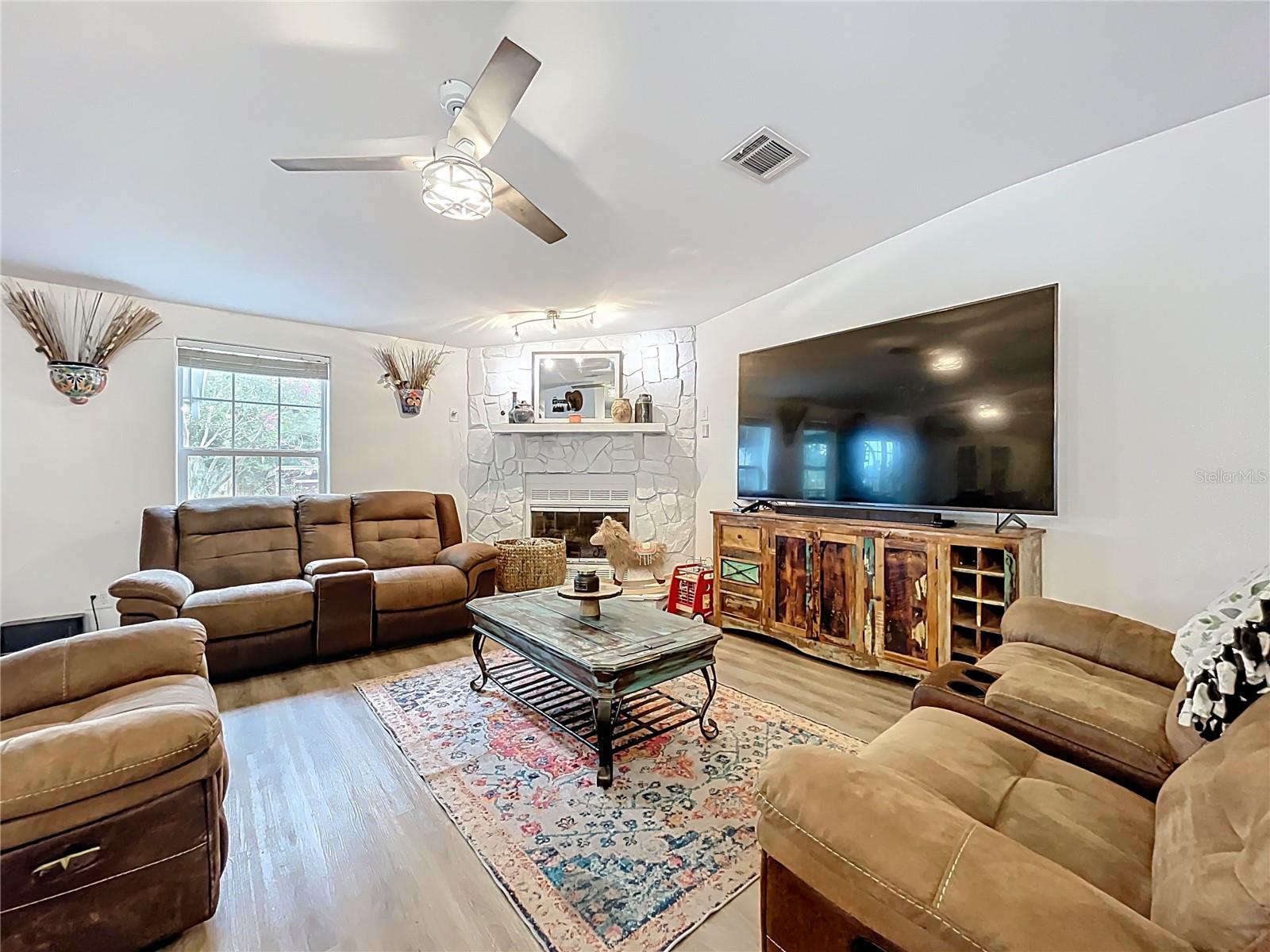 ACREAGE & UNREC - Residential