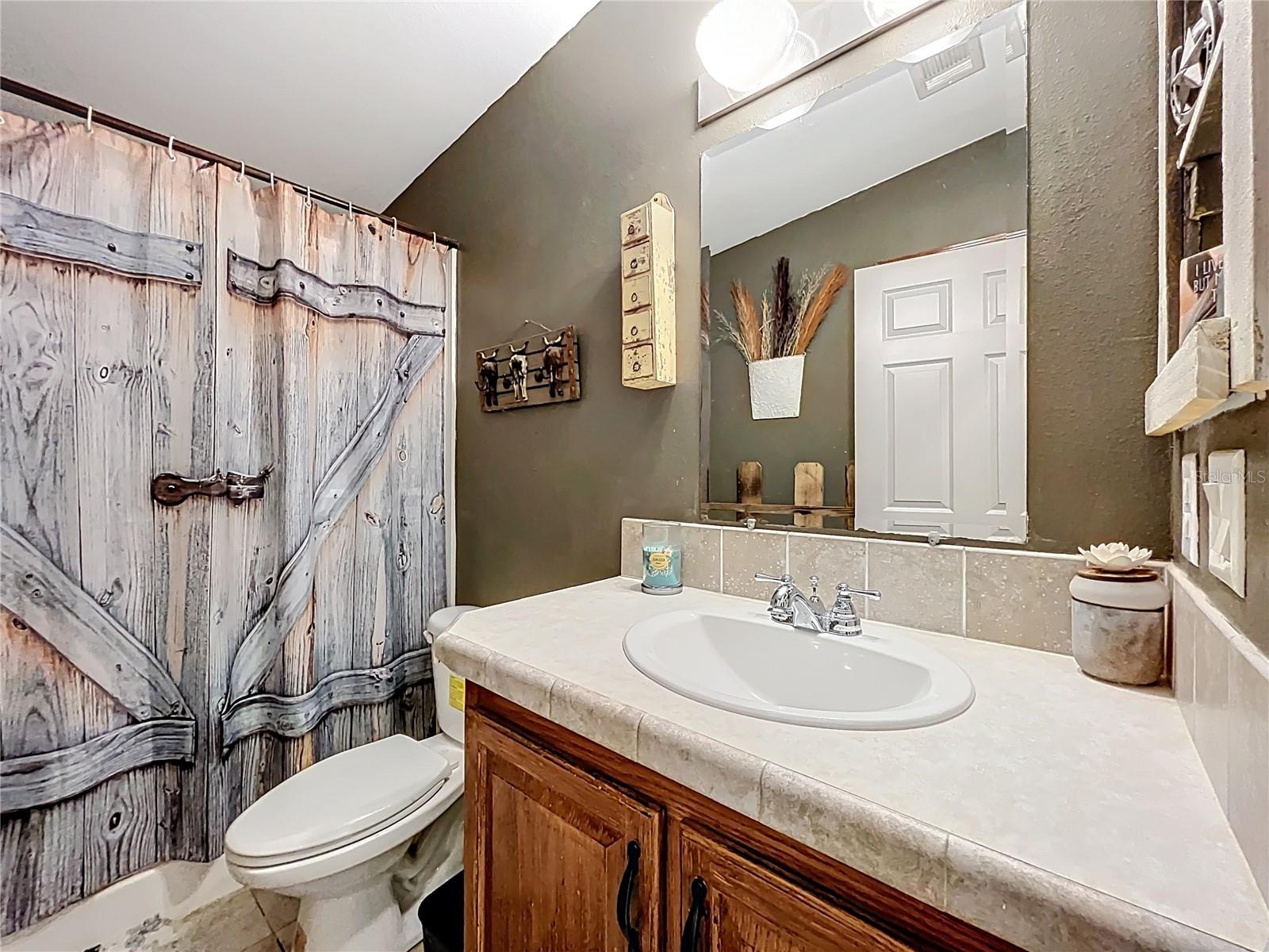 ACREAGE & UNREC - Residential