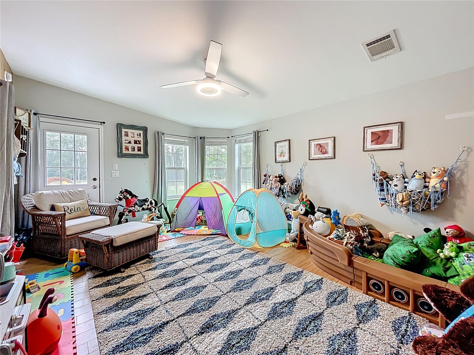 ACREAGE & UNREC - Residential