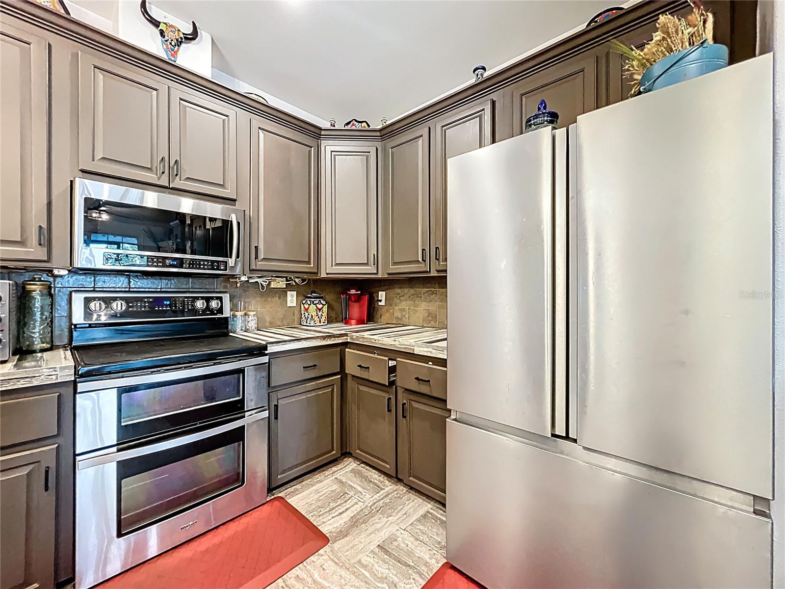 ACREAGE & UNREC - Residential