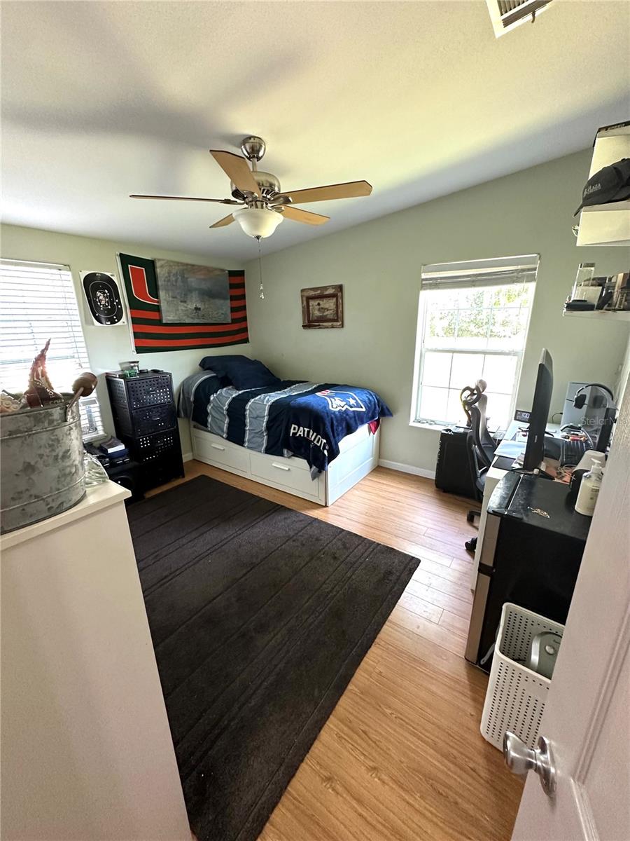 ACREAGE & UNREC - Residential