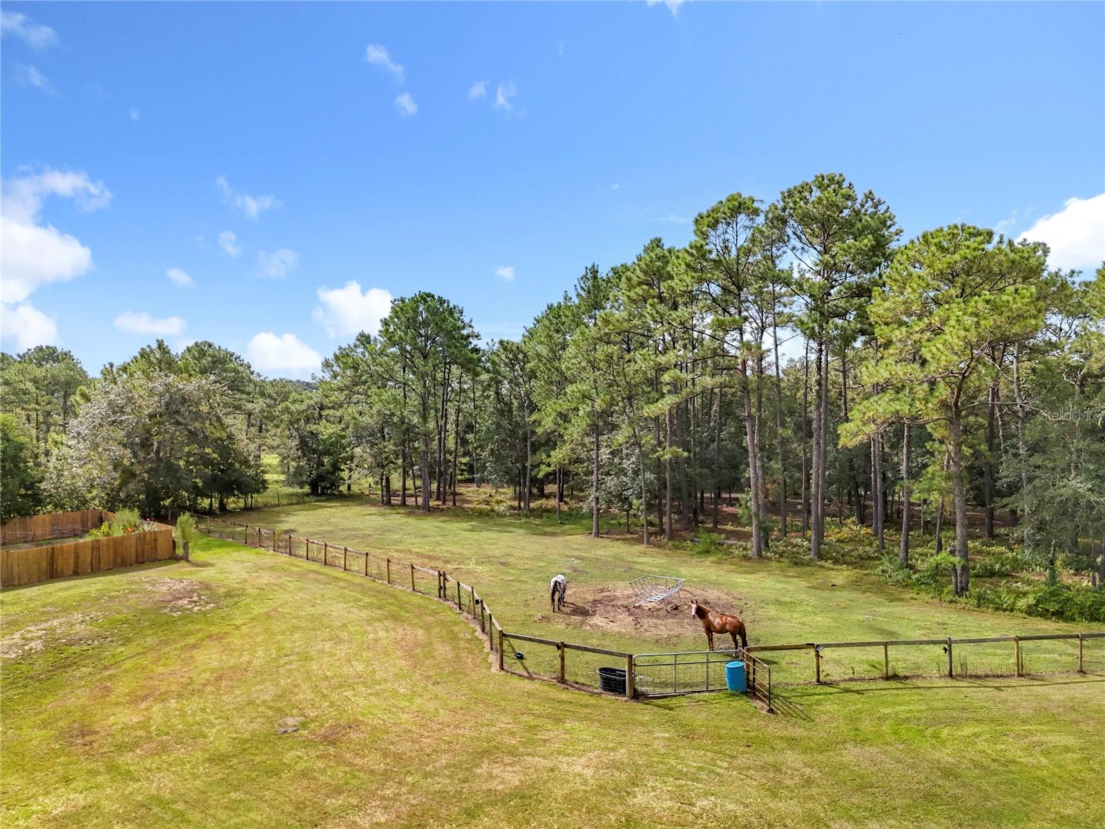 ACREAGE & UNREC - Residential