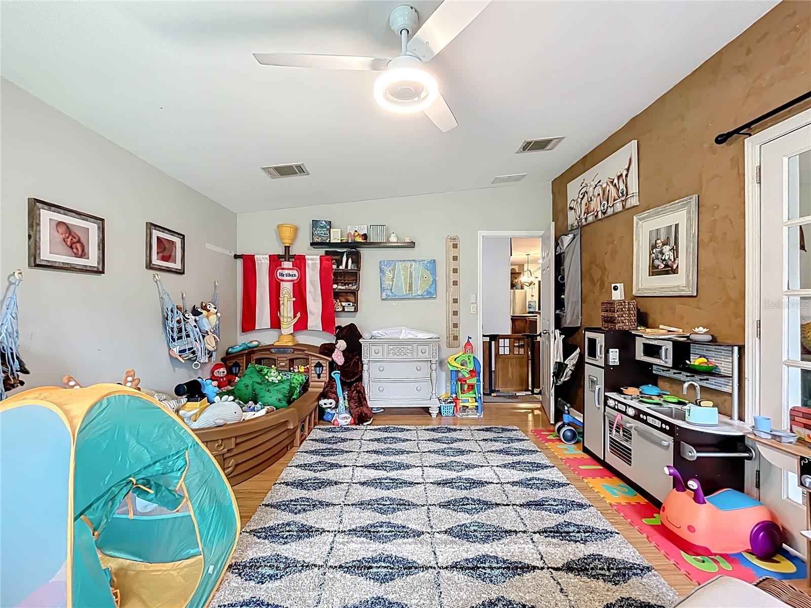 ACREAGE & UNREC - Residential