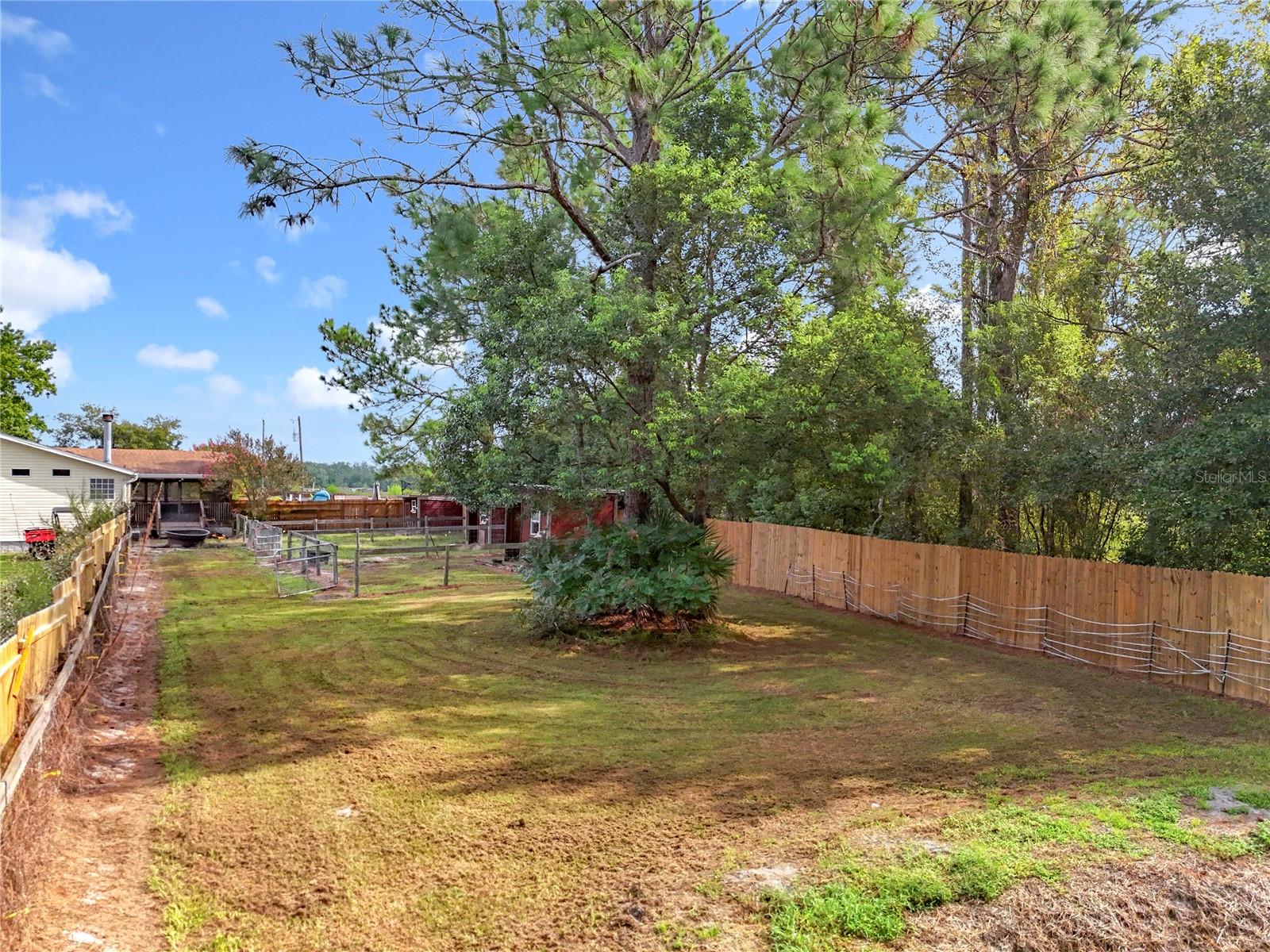 ACREAGE & UNREC - Residential