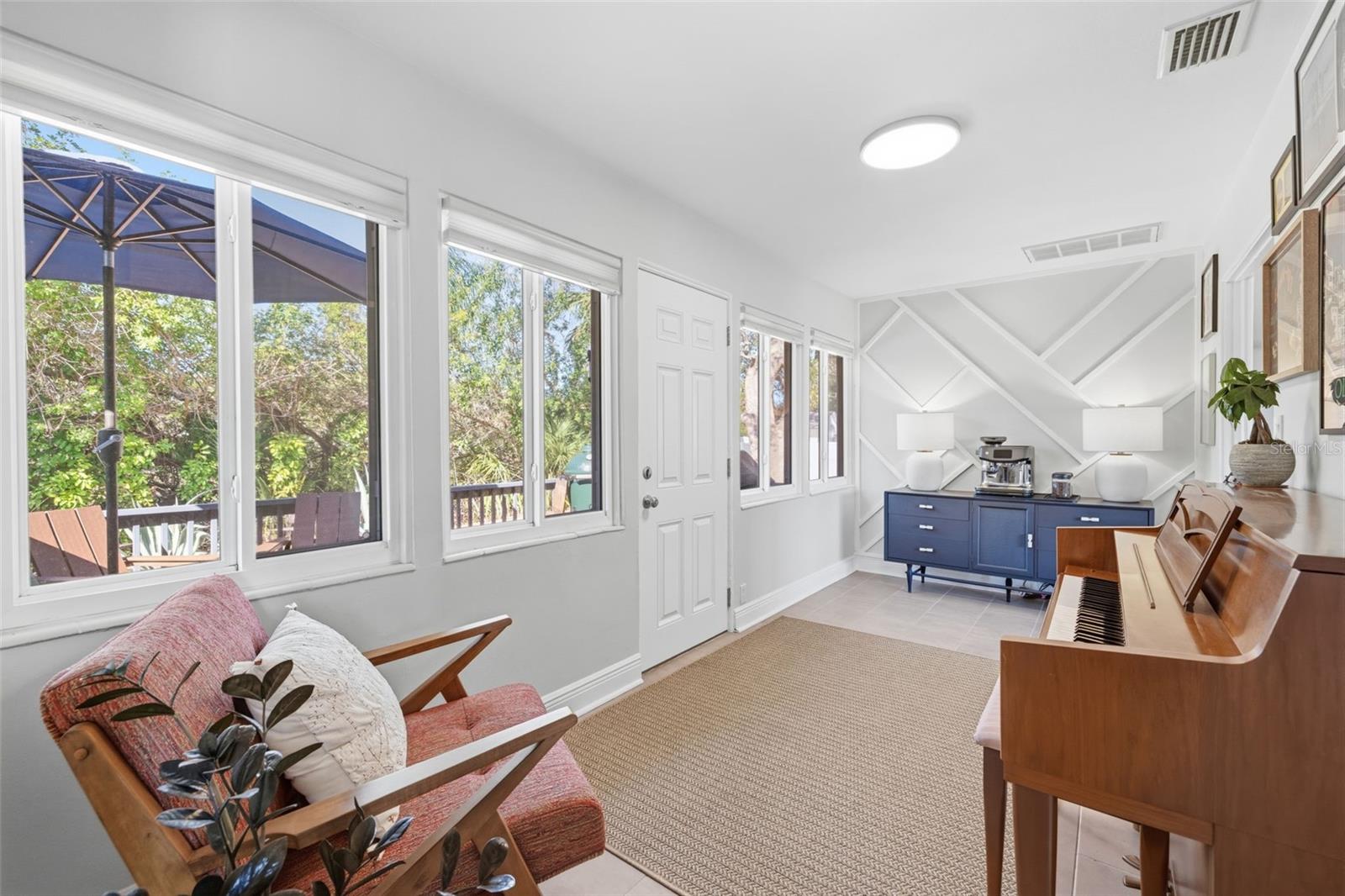 ARCADIA ANNEX - Residential