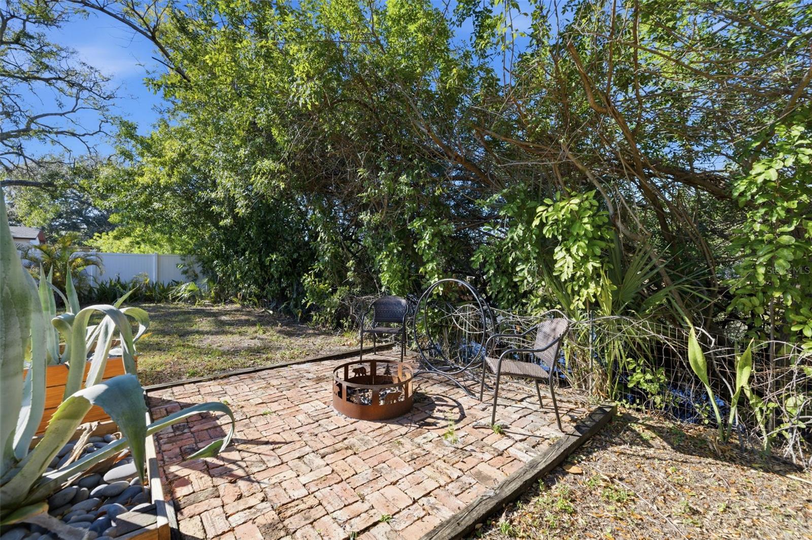 ARCADIA ANNEX - Residential