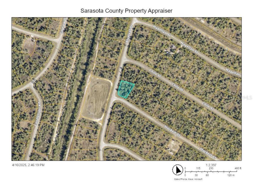 Corner lot in North Port no HOA, no CDD The City of North Port offers so many community highlights including a new Water Park, Atlanta Braves Spring Training Stadium, shopping, dining, plenty of public parks, and less than a 30 minute drive to pristine Gulf Coast Beaches! Don't miss this one; Drive by and make your offer today!