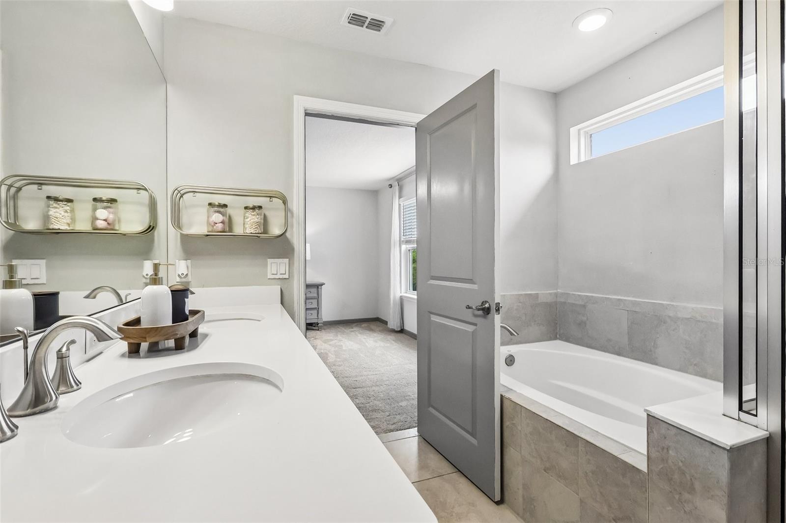 VISTA RESERVE PH 2 - Residential