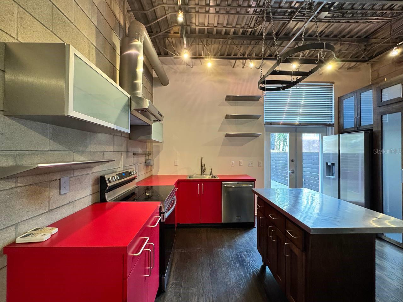 SOHO LOFTS - Residential Lease