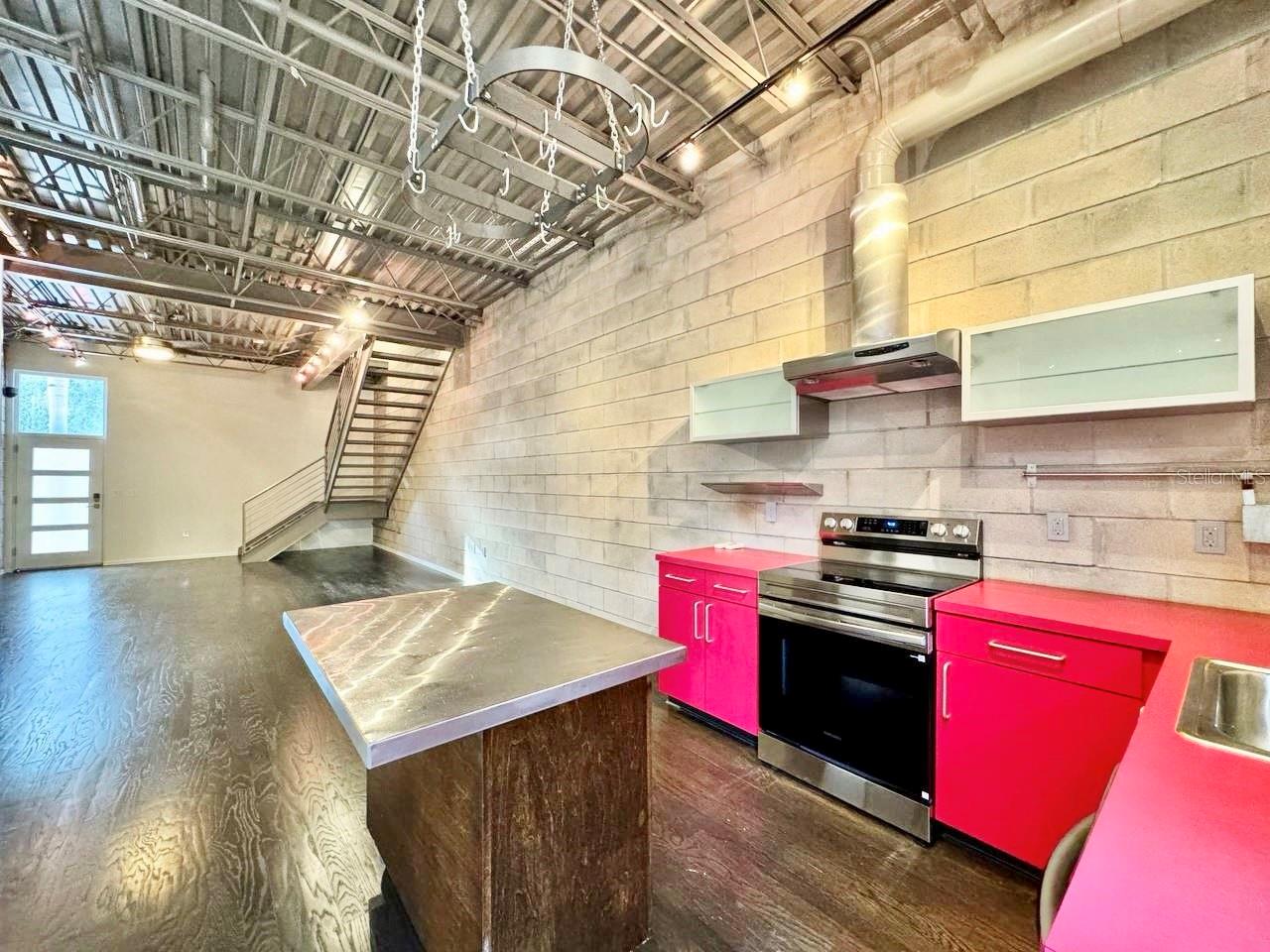 SOHO LOFTS - Residential Lease