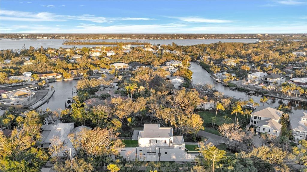 Photo of 603 Tremont Street, Sarasota, FL 34242 (MLS # A4666753)