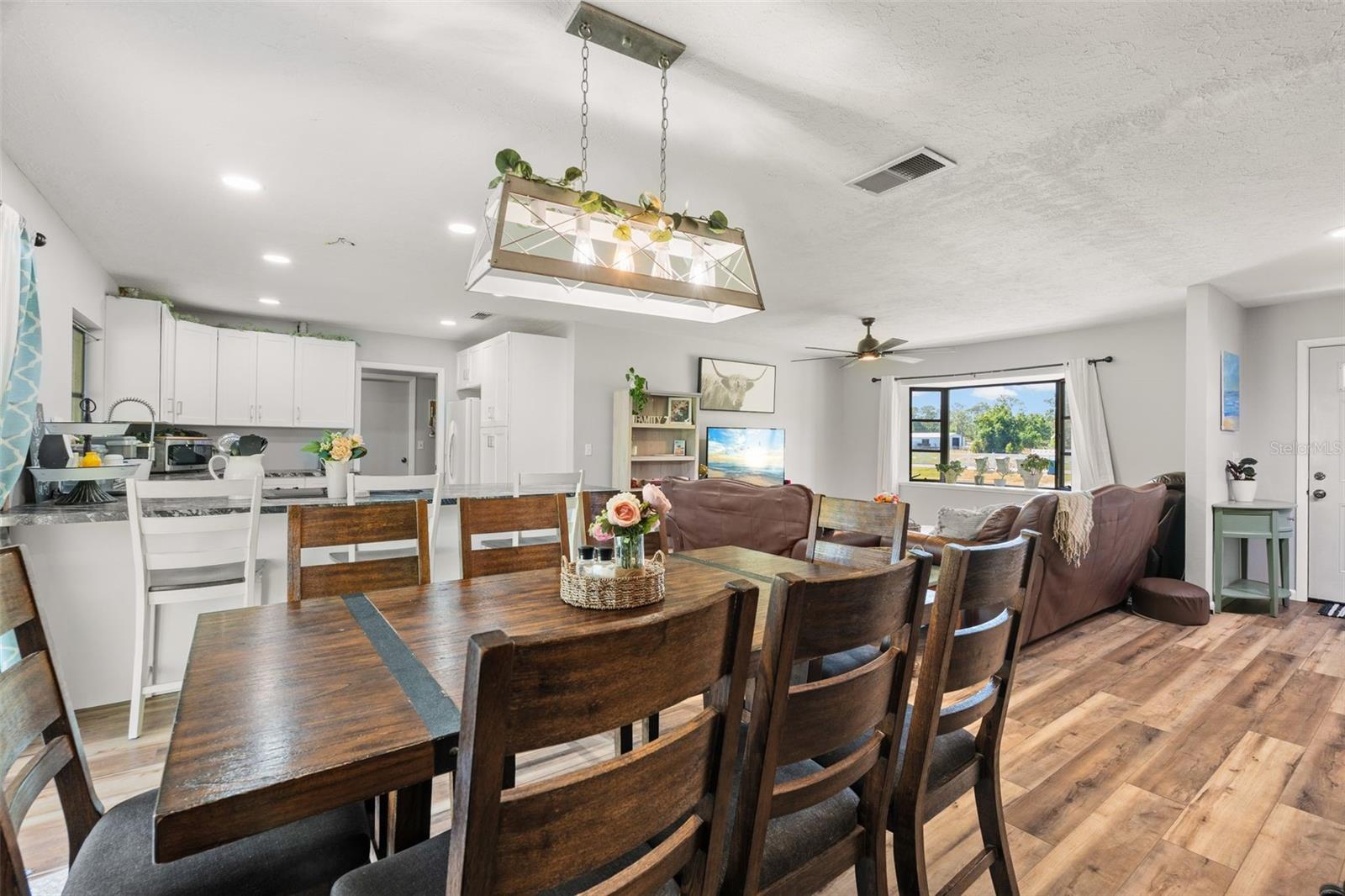 RACIMO RANCHES - Residential