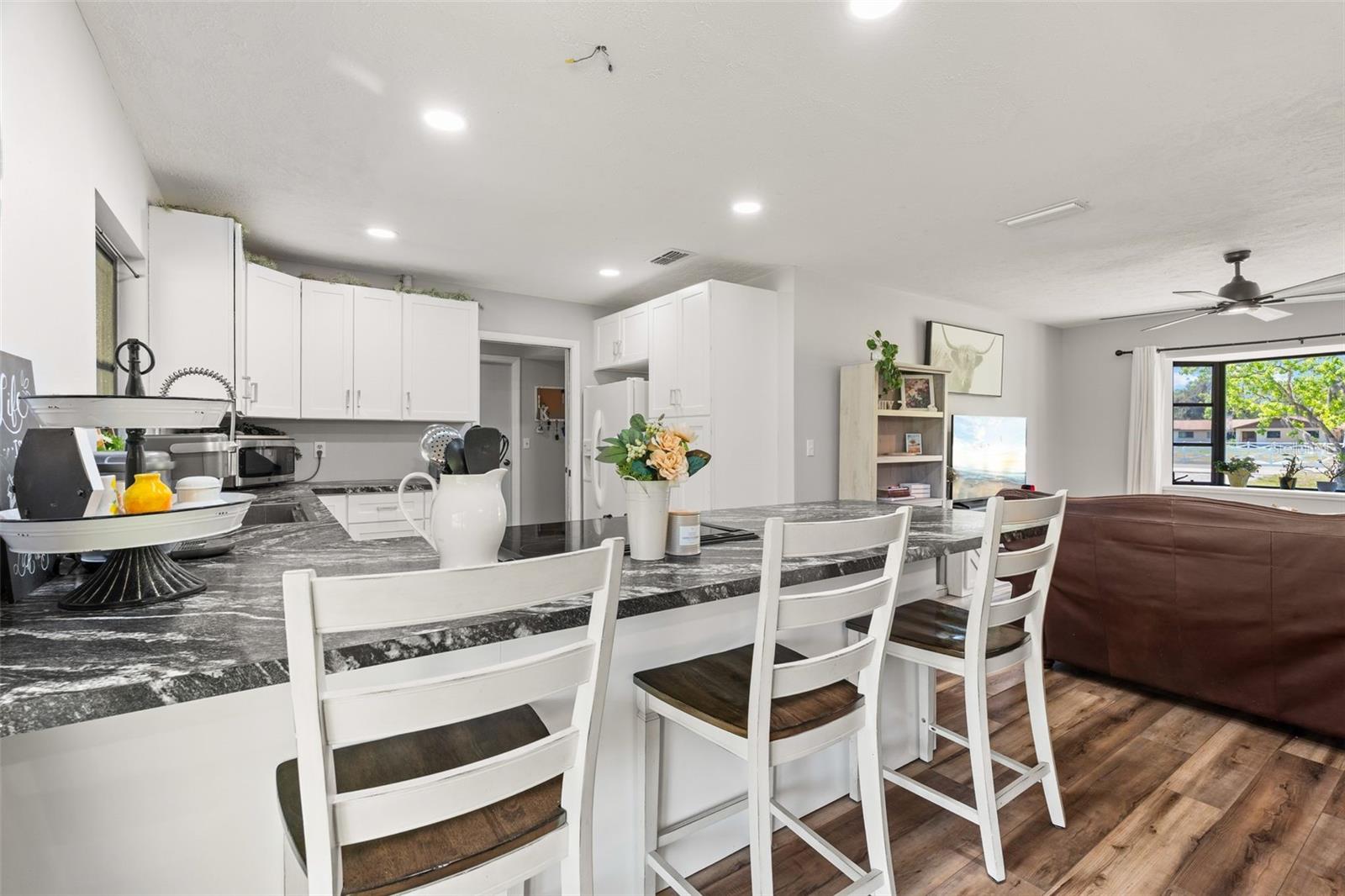 RACIMO RANCHES - Residential