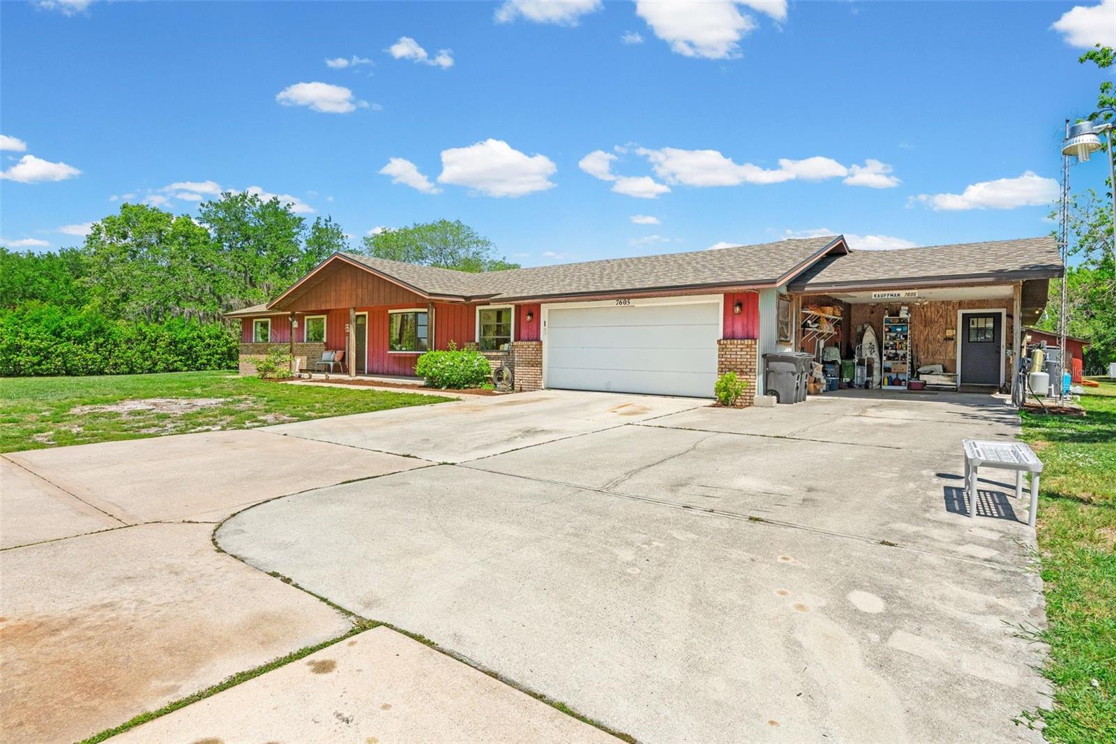 RACIMO RANCHES - Residential