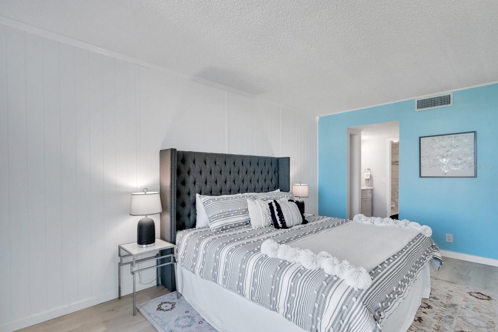 BAHIA DEL MAR II - Residential Lease