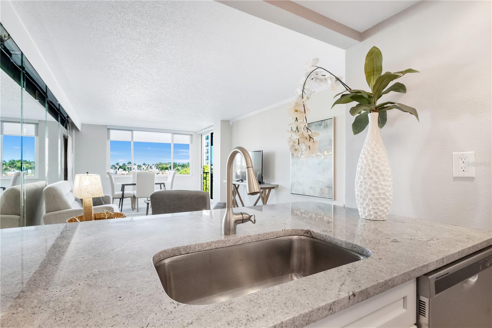 BAHIA DEL MAR II - Residential Lease