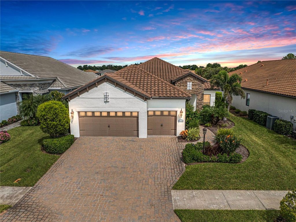 Photo of 11856 Hunters Creek Road, Venice, FL 34293 (MLS # N6140596)
