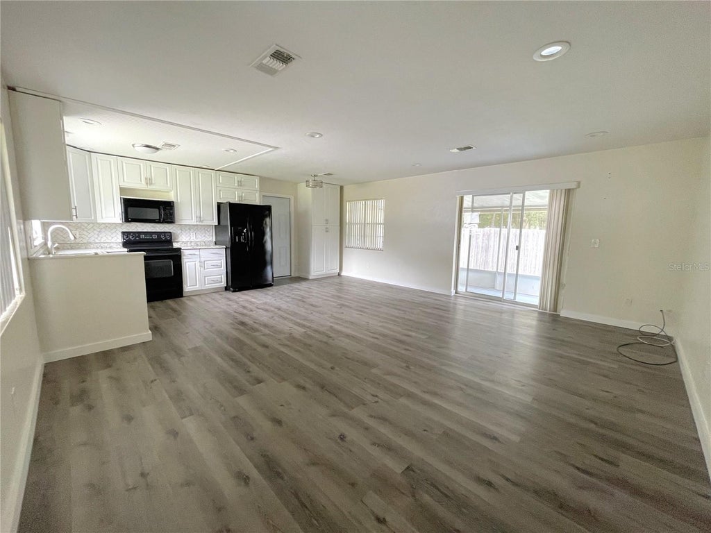 Photo of 814 Sherwood Avenue, Inverness, FL 34450 (MLS # OM731657)