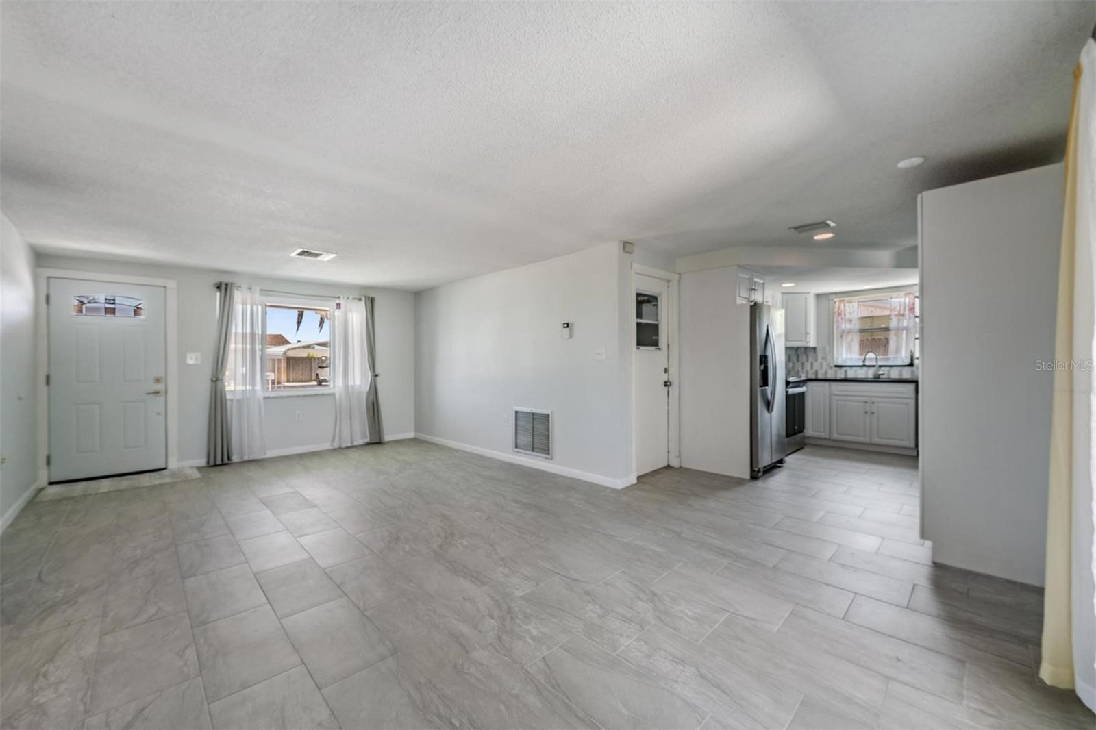 HOLIDAY LAKE ESTATES - Residential