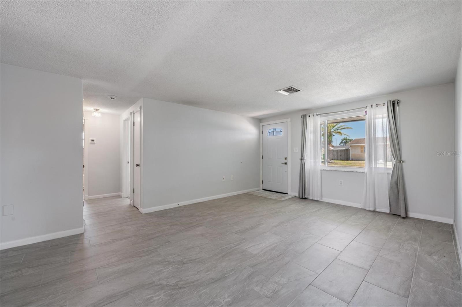HOLIDAY LAKE ESTATES - Residential