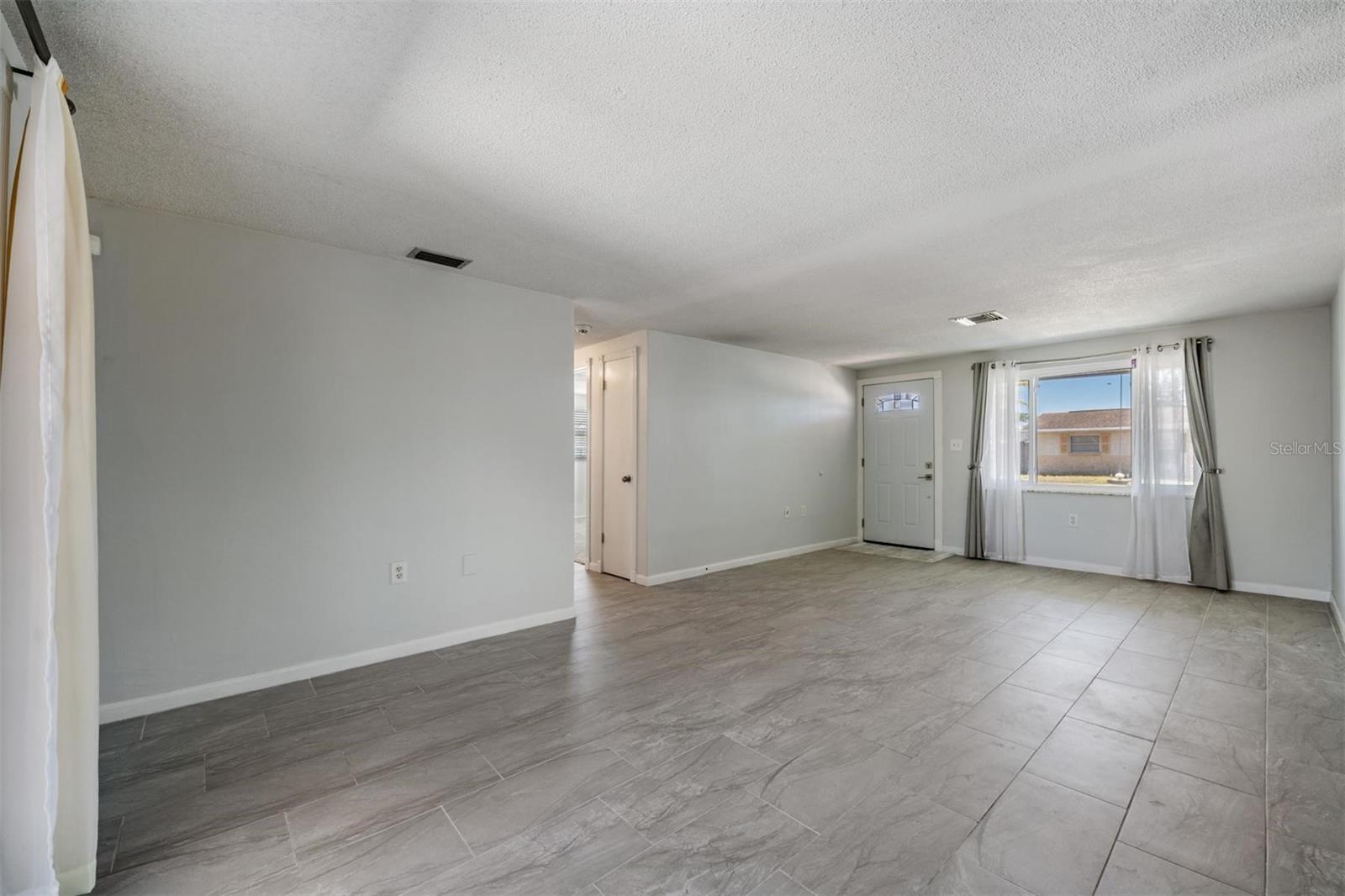 HOLIDAY LAKE ESTATES - Residential