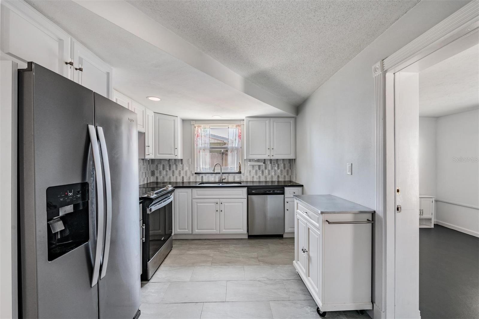 HOLIDAY LAKE ESTATES - Residential