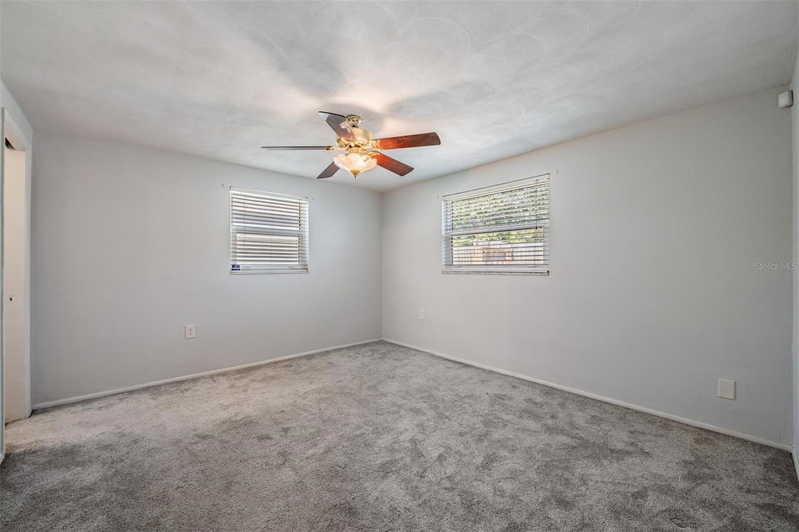 HOLIDAY LAKE ESTATES - Residential