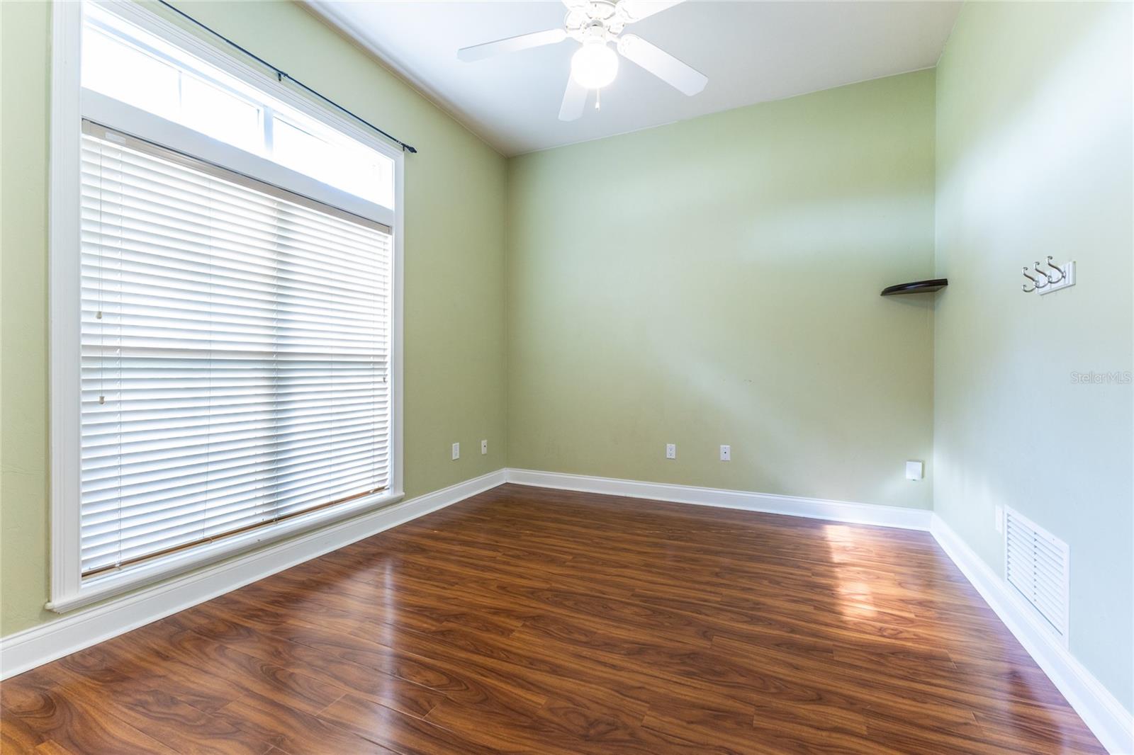 BROOKFIELD - Residential