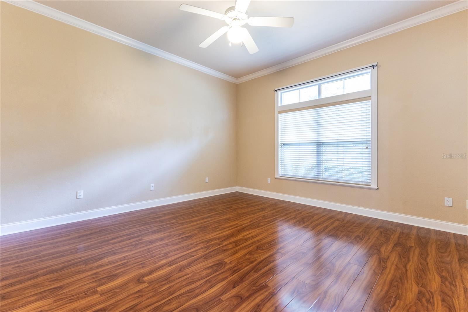 BROOKFIELD - Residential