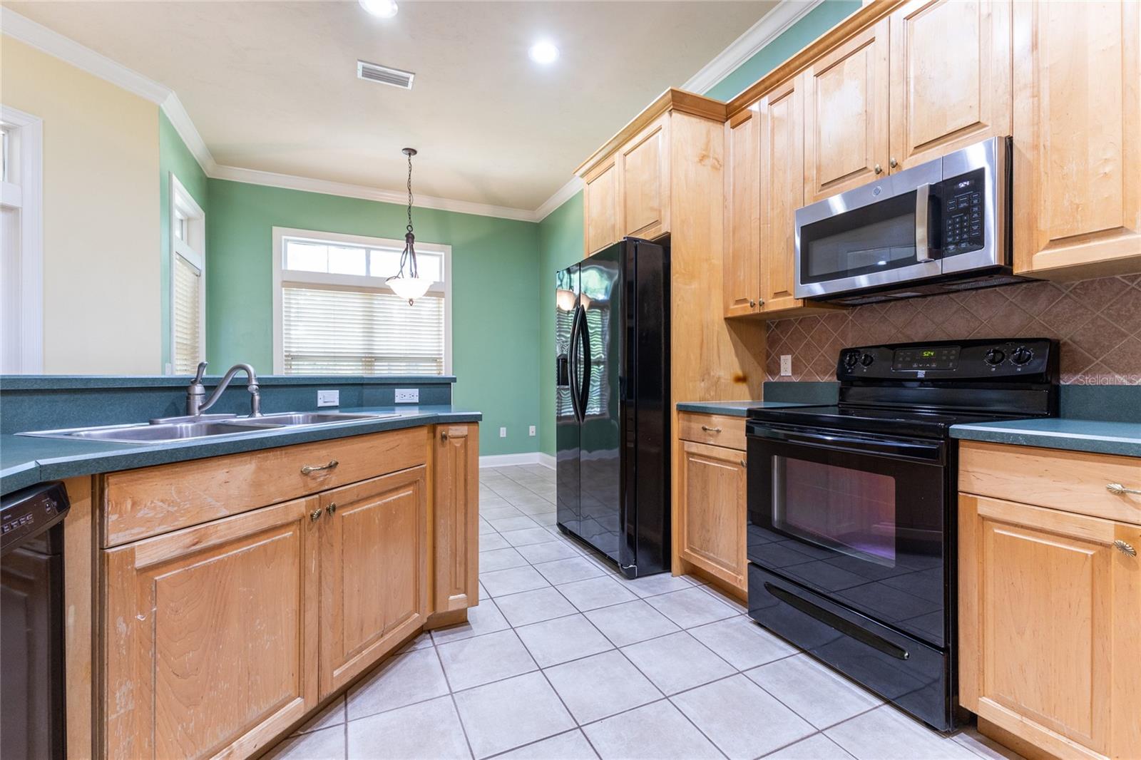 BROOKFIELD - Residential