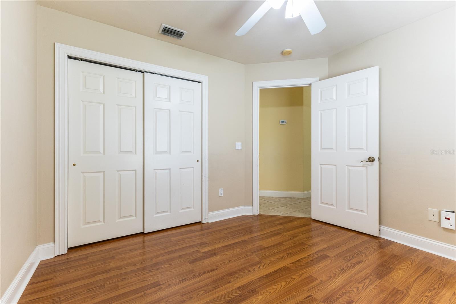 BROOKFIELD - Residential