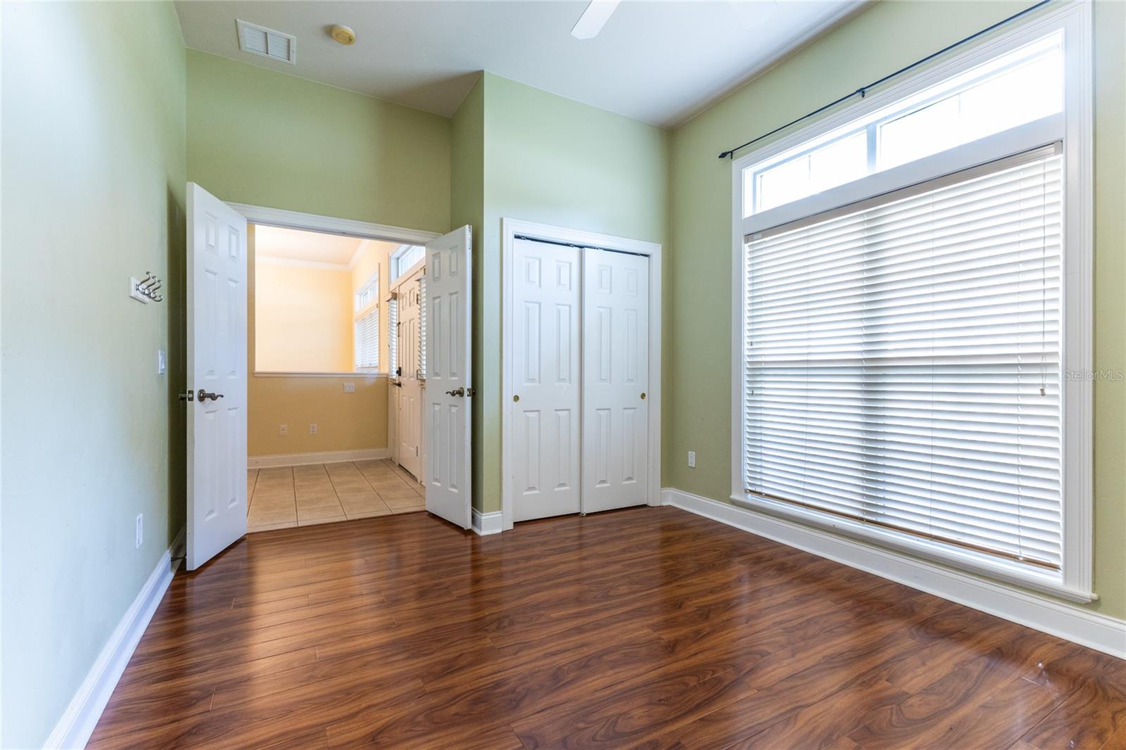 BROOKFIELD - Residential